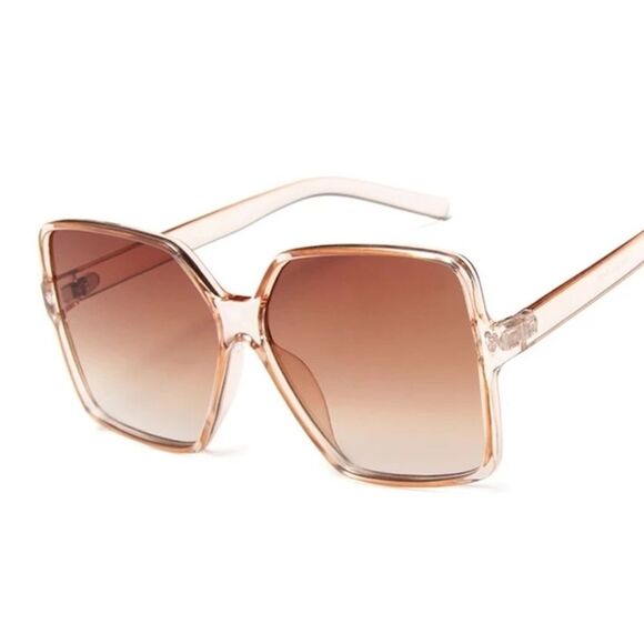 ⚛️PRICEDROP⚛️Oversized Fade Sunglasses - Picture 1 of 2